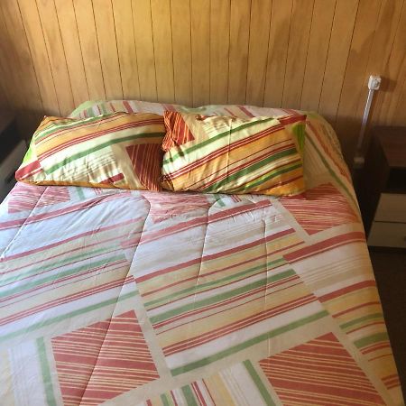Hostal Huepil Pucon Bagian luar foto