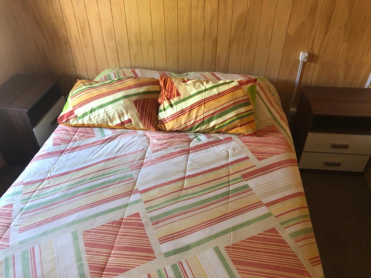 Hostal Huepil Pucon Bagian luar foto